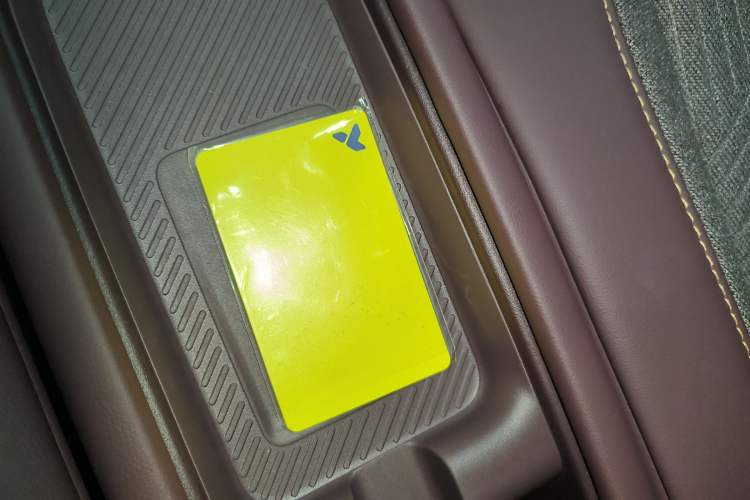 Used firefly 2025 Free Edition Interior 1