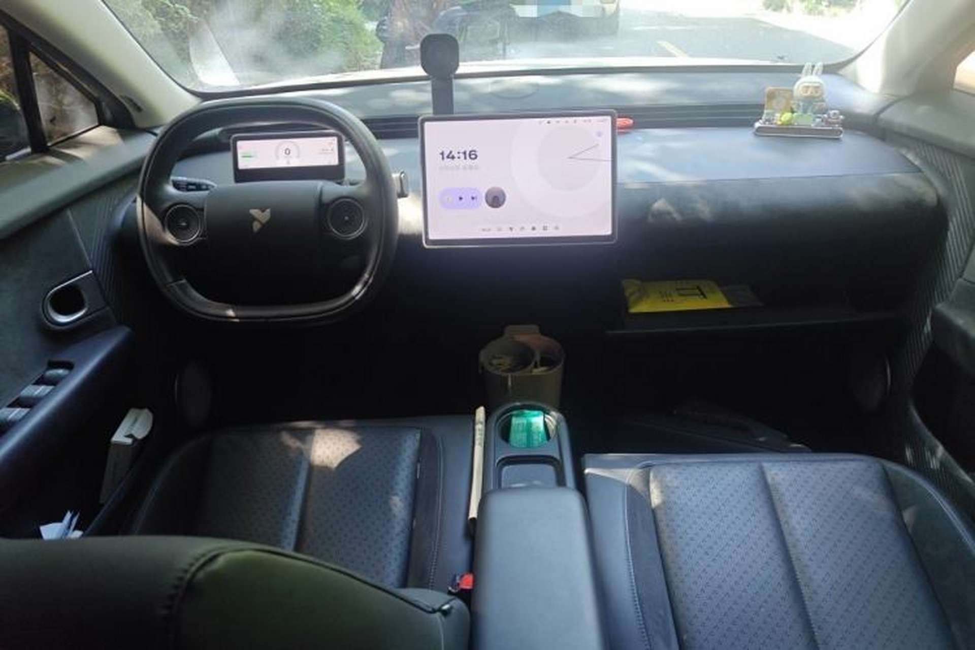 Used firefly 2025 Illuminated Edition Interior 2