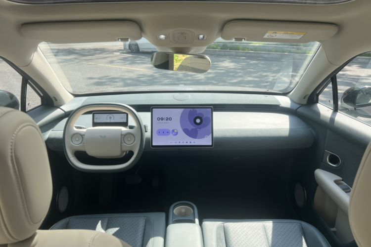 Used firefly 2025 Illuminated Edition Interior 2