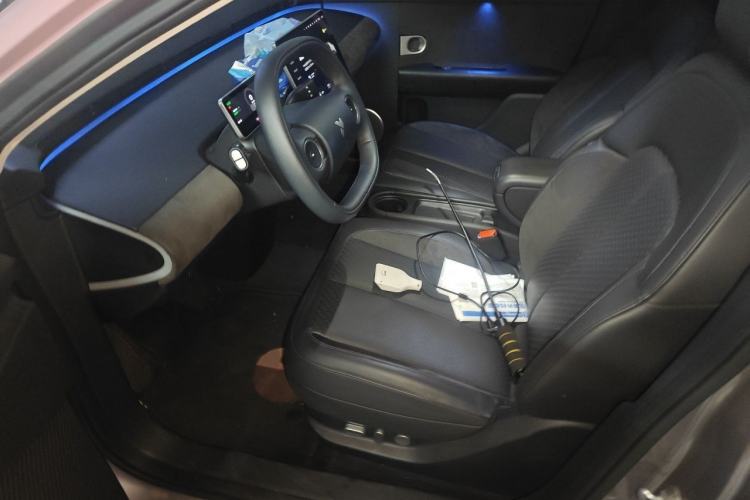 Used firefly 2025 Illuminated Edition Interior 3