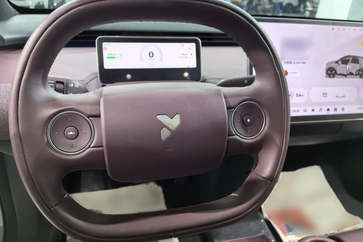 Used firefly 2025 Free Edition Interior 6