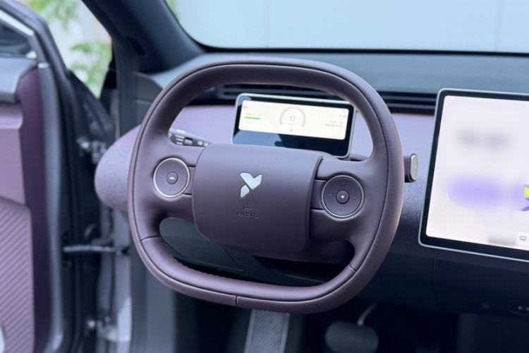 Used firefly 2025 Free Edition Interior 8
