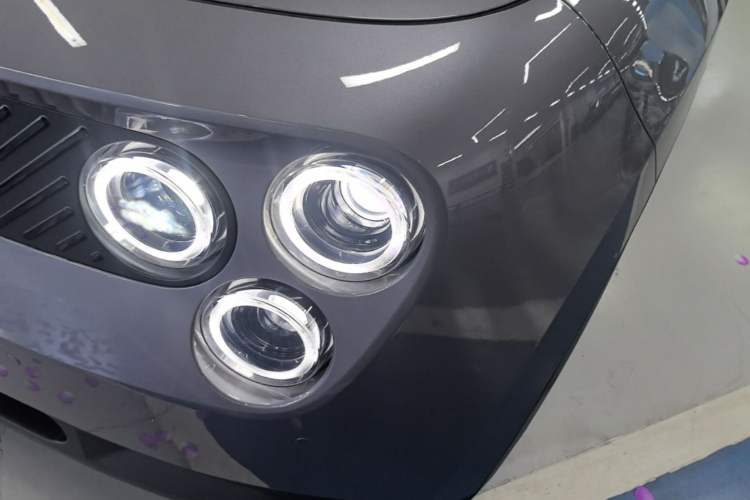 Used firefly 2025 Free Edition Left Front Headlight