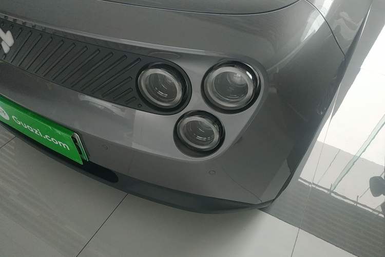 Used firefly 2025 Illuminated Edition Left Front Headlight