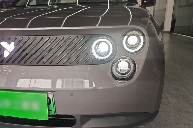 Used firefly 2025 Illuminated Edition Left Front Headlight