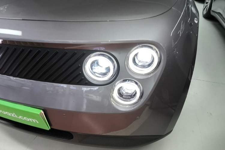 Used firefly 2025 Free Edition Left Front Headlight