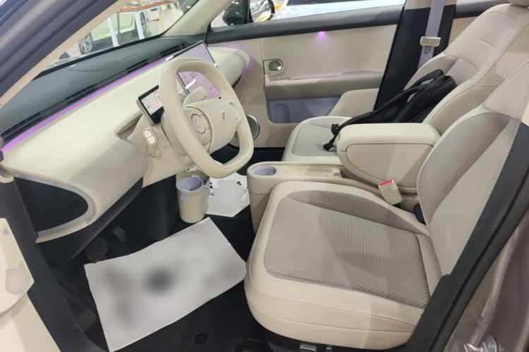 Used firefly 2025 Free Edition Left Front Seat