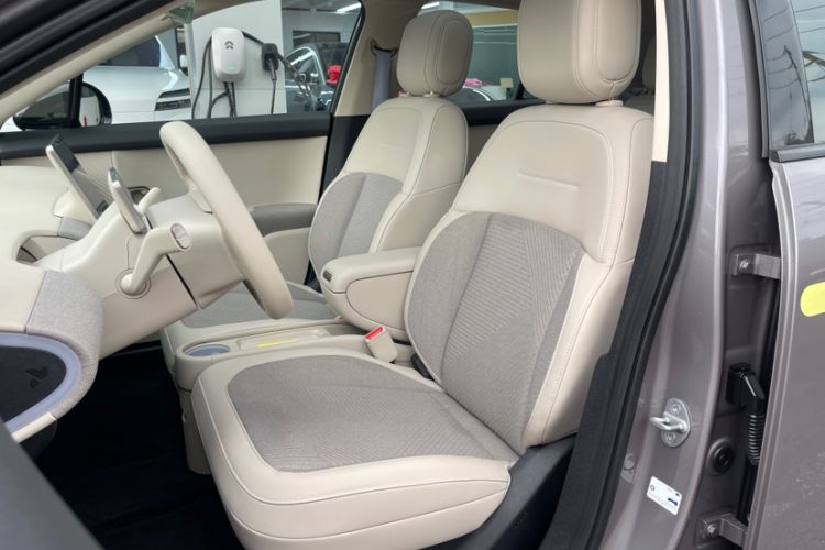 Used firefly 2025 Free Edition Left Front Seat