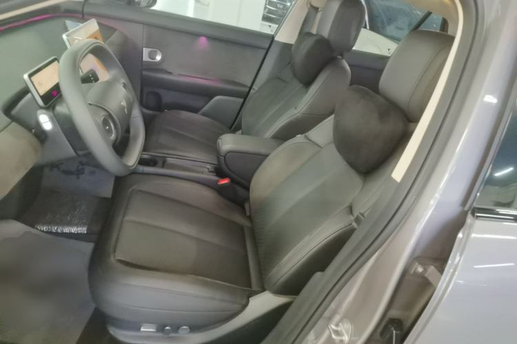 Used firefly 2025 Illuminated Edition Left Front Seat