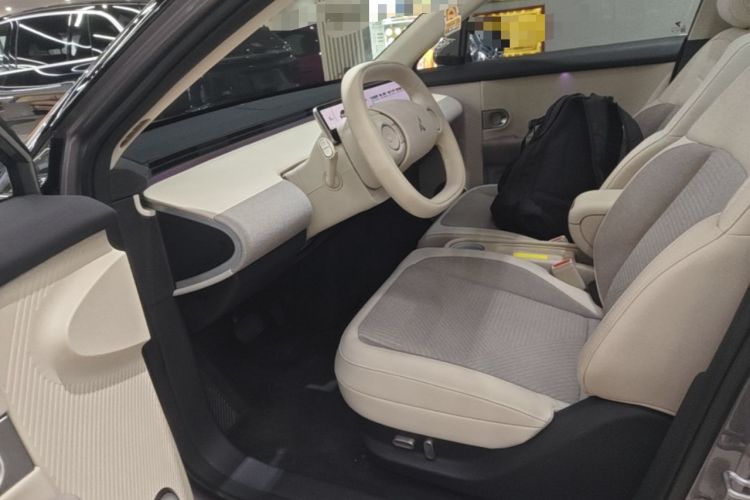 Used firefly 2025 Free Edition Left Front Seat