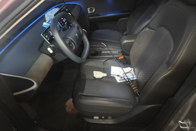 Used firefly 2025 Illuminated Edition Left Front Seat