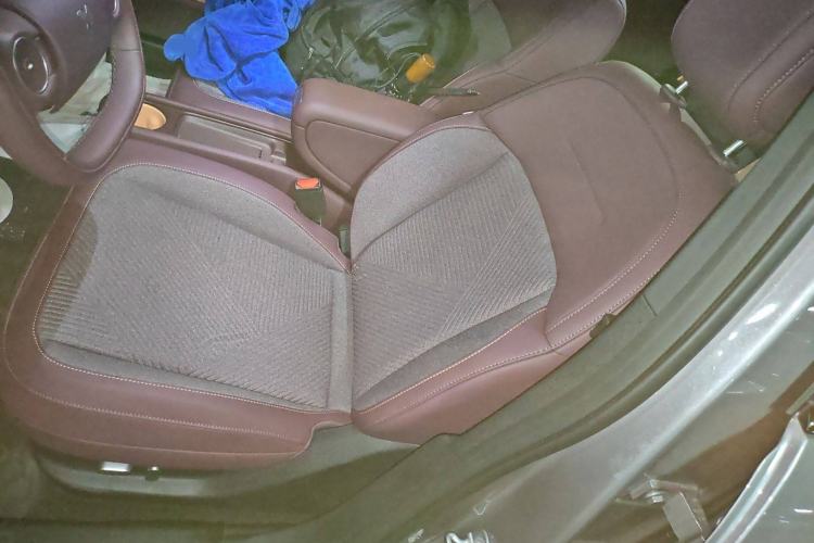 Used firefly 2025 Free Edition Left Front Seat