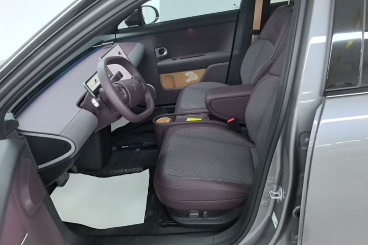 Used firefly 2025 Free Edition Left Front Seat