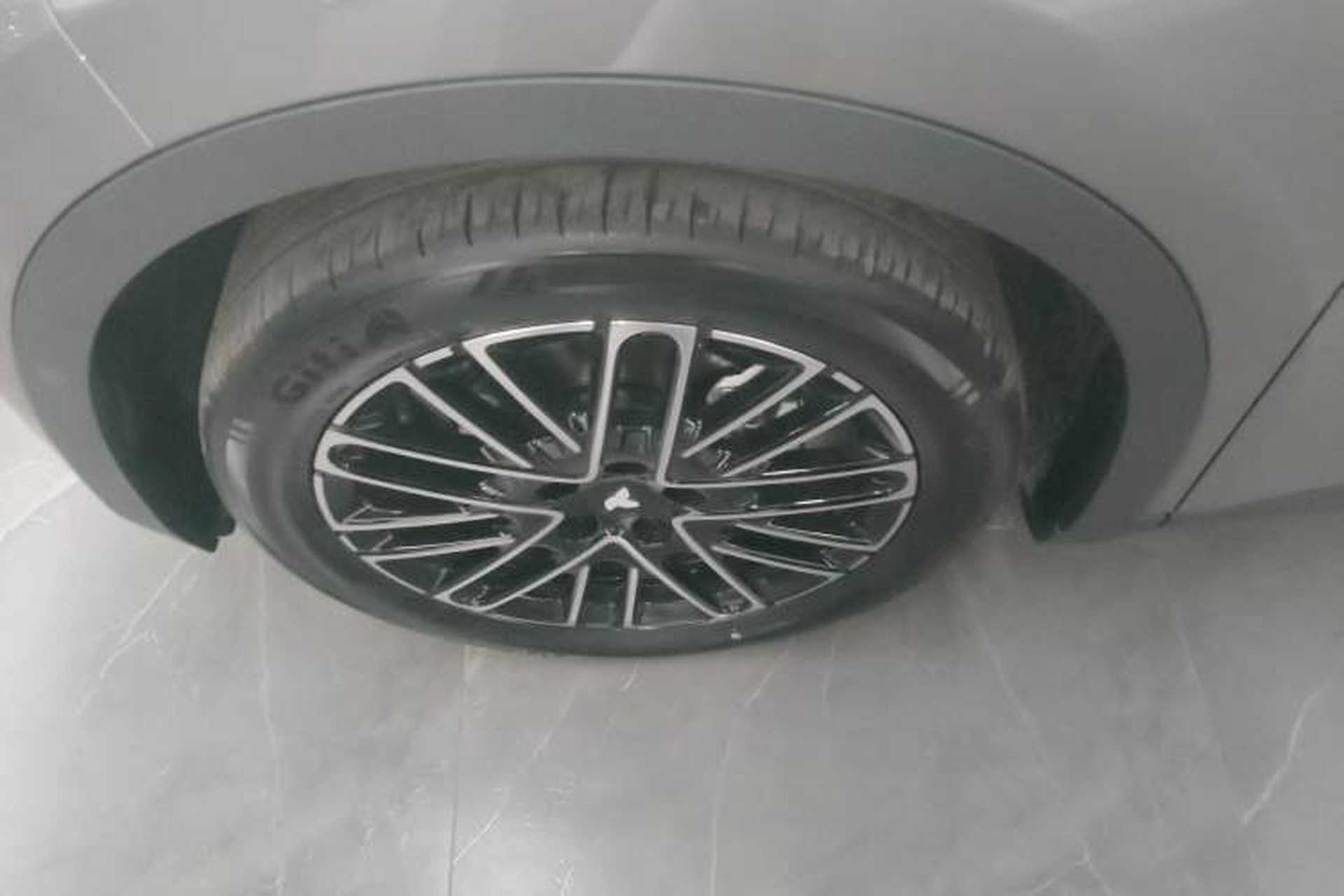 Used firefly 2025 Illuminated Edition Left Front Wheel Hub