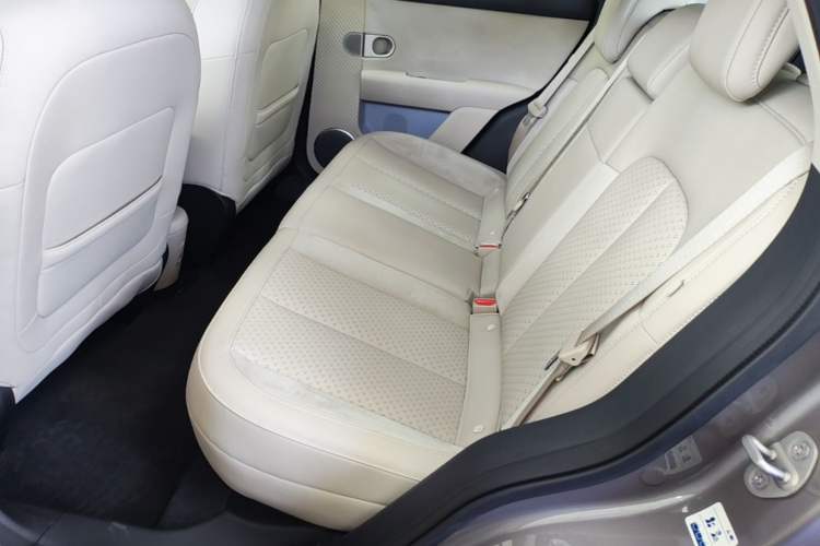 Used firefly 2025 Illuminated Edition Left Rear Seat
