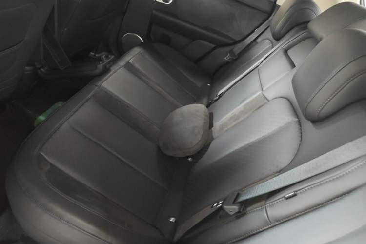 Used firefly 2025 Illuminated Edition Left Rear Seat