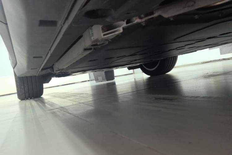 Used firefly 2025 Illuminated Edition Left Side Sill
