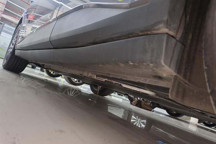 Used firefly 2025 Free Edition Left Side Sill