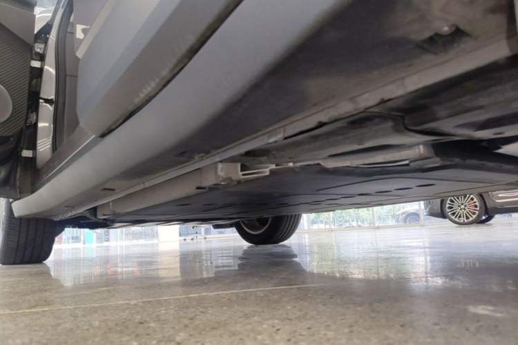 Used firefly 2025 Illuminated Edition Left Side Sill