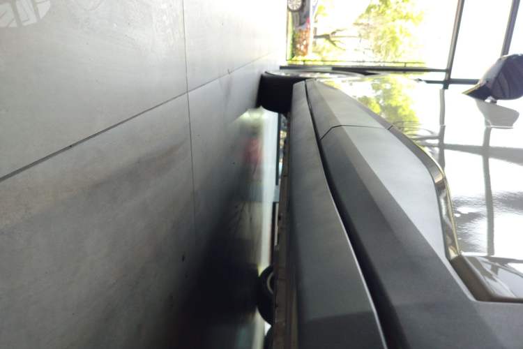 Used firefly 2025 Free Edition Left Side Sill