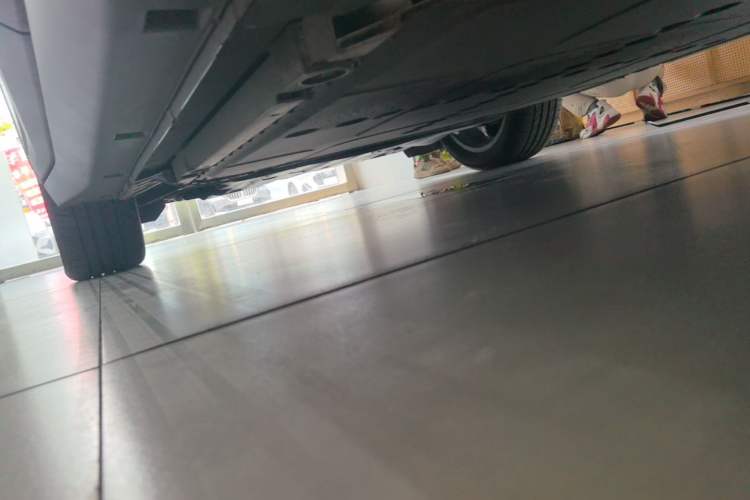 Used firefly 2025 Illuminated Edition Left Side Sill