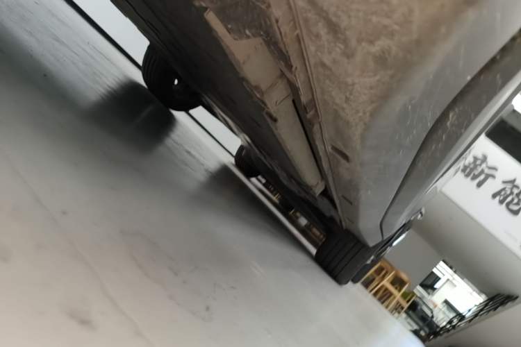 Used firefly 2025 Free Edition Left Side Sill