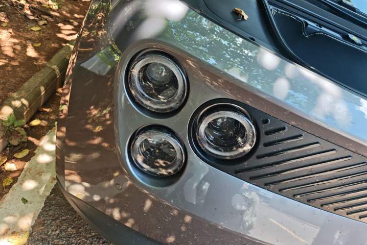 Used firefly  Right Front Headlight