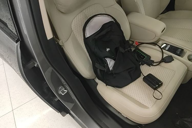 Used firefly 2025 Illuminated Edition Right Front Seat