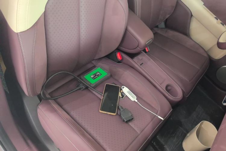 Used firefly 2025 Illuminated Edition Right Front Seat