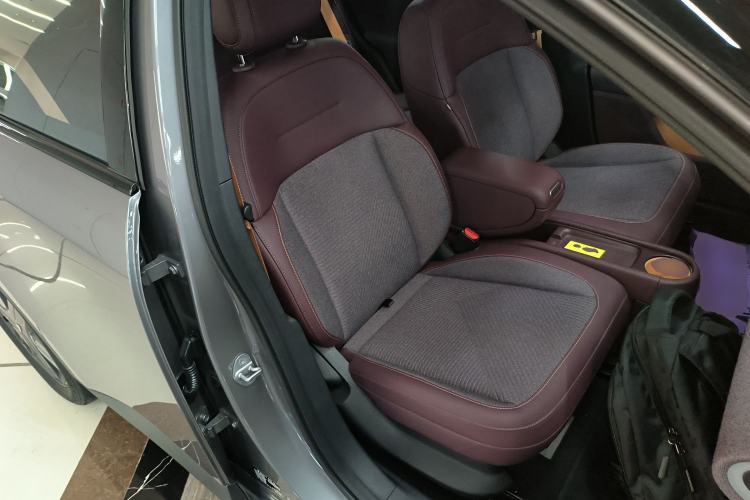 Used firefly 2025 Free Edition Right Front Seat