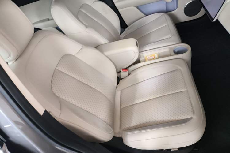 Used firefly 2025 Illuminated Edition Right Front Seat