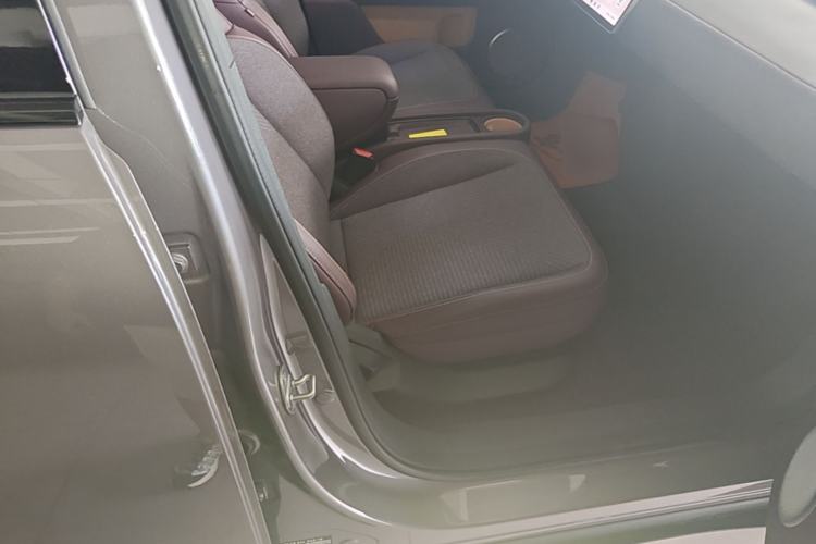 Used firefly 2025 Free Edition Right Front Seat