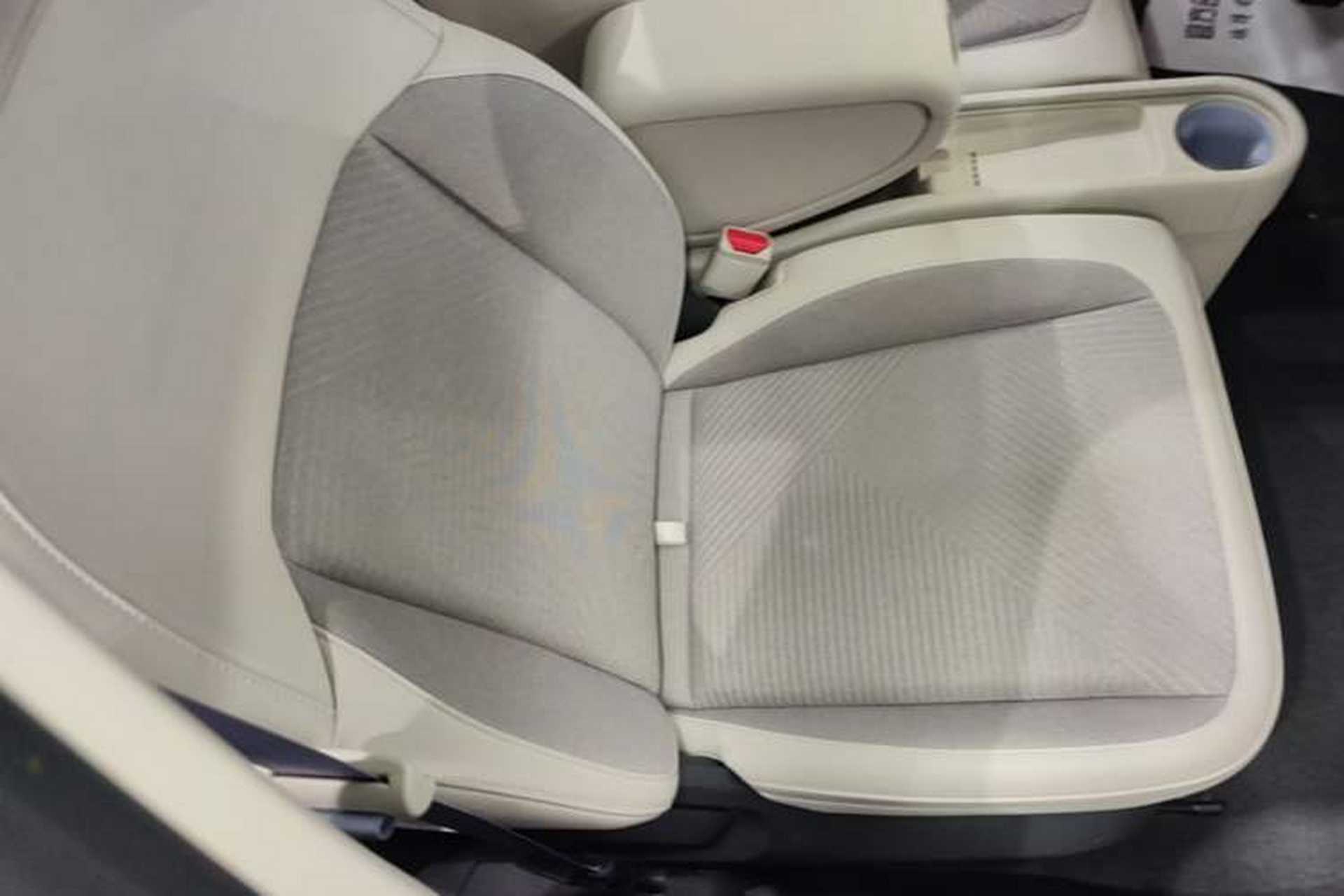 Used firefly 2025 Free Edition Right Front Seat