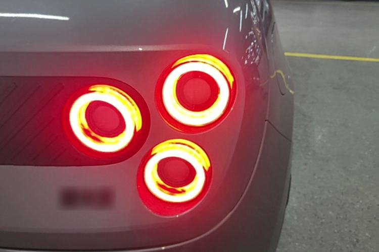 Used firefly 2025 Free Edition Right Rear Taillight