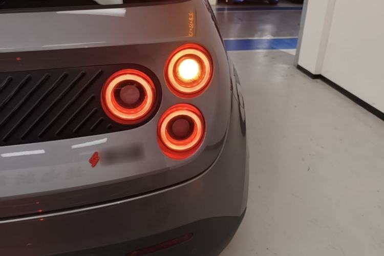 Used firefly 2025 Free Edition Right Rear Taillight