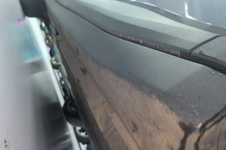 Used firefly 2025 Free Edition Right Side Sill