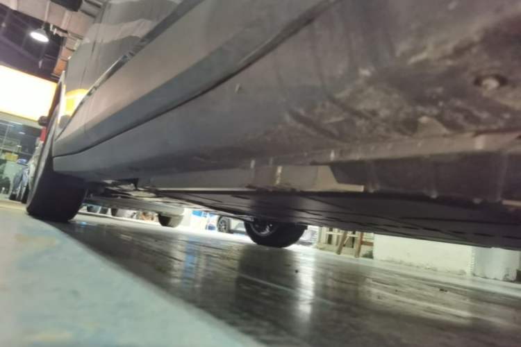 Used firefly 2025 Free Edition Right Side Sill