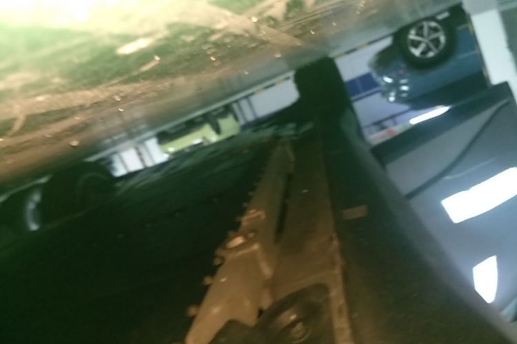 Used firefly 2025 Free Edition Right Side Sill