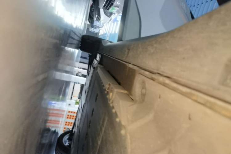Used firefly 2025 Illuminated Edition Right Side Sill