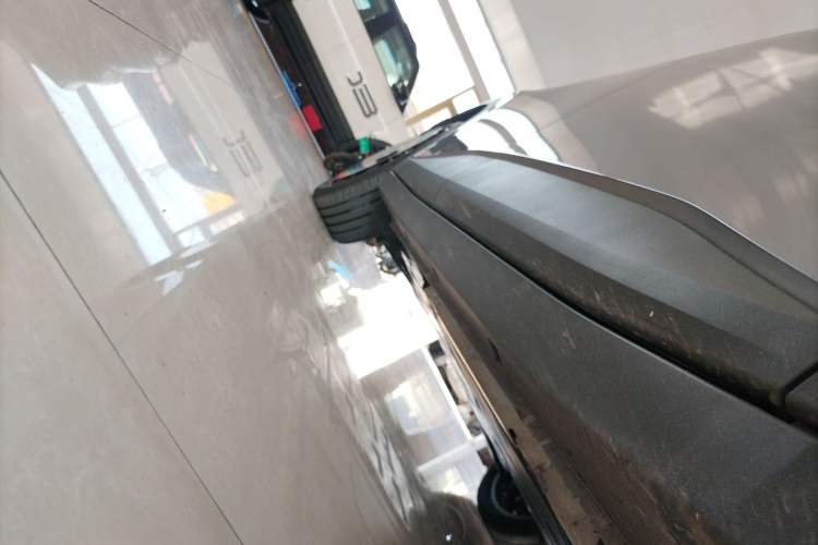 Used firefly 2025 Free Edition Right Side Sill