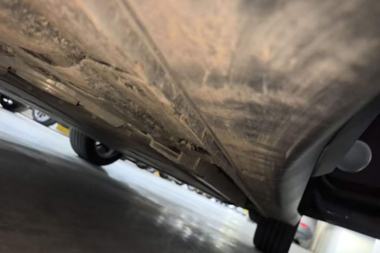 Used firefly 2025 Free Edition Right Side Sill