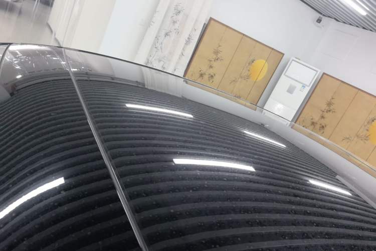 Used firefly 2025 Illuminated Edition Roof