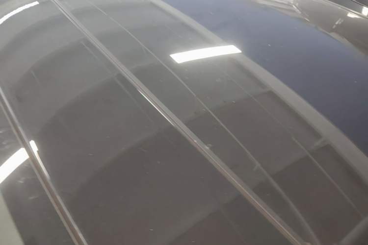 Used firefly 2025 Illuminated Edition Roof