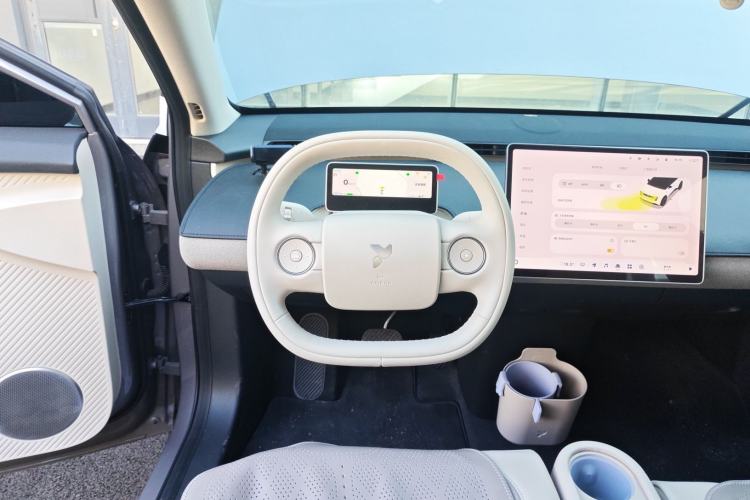 Used firefly 2025 Free Edition Steering Wheel