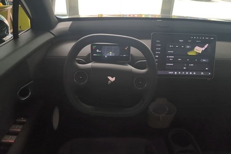 Used firefly 2025 Free Edition Steering Wheel