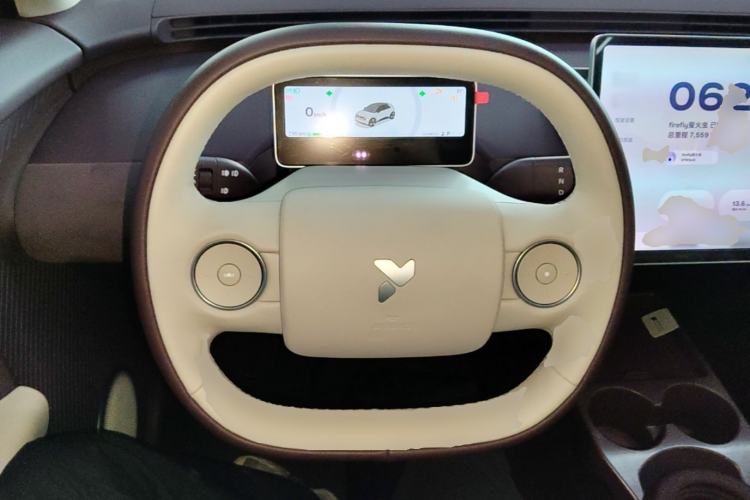 Used firefly 2025 Illuminated Edition Steering Wheel
