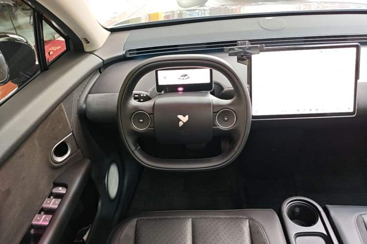 Used firefly 2025 Illuminated Edition Steering Wheel