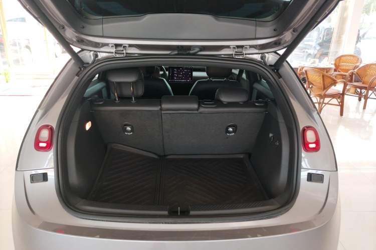 Used firefly 2025 Free Edition Trunk