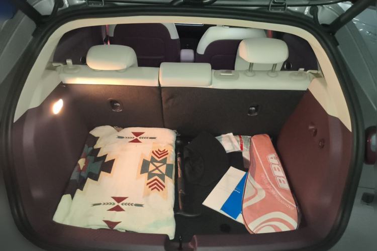 Used firefly 2025 Illuminated Edition Trunk