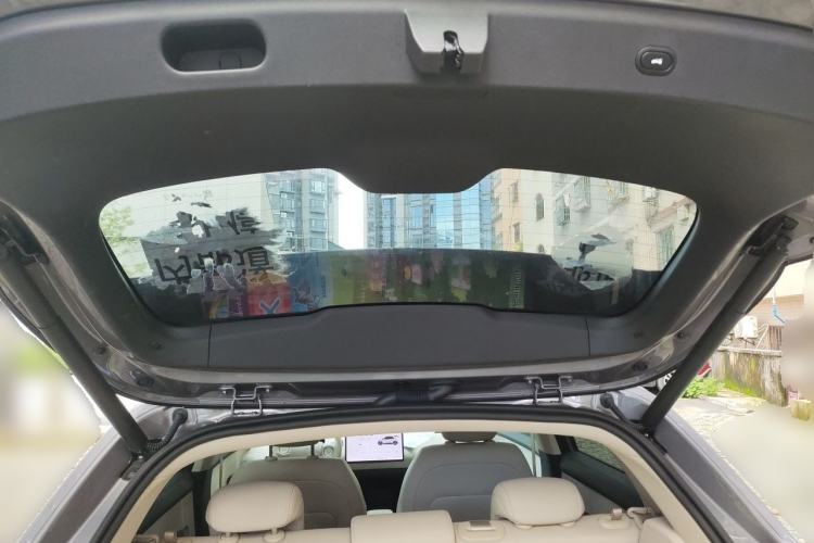 Used firefly 2025 Illuminated Edition Trunk
